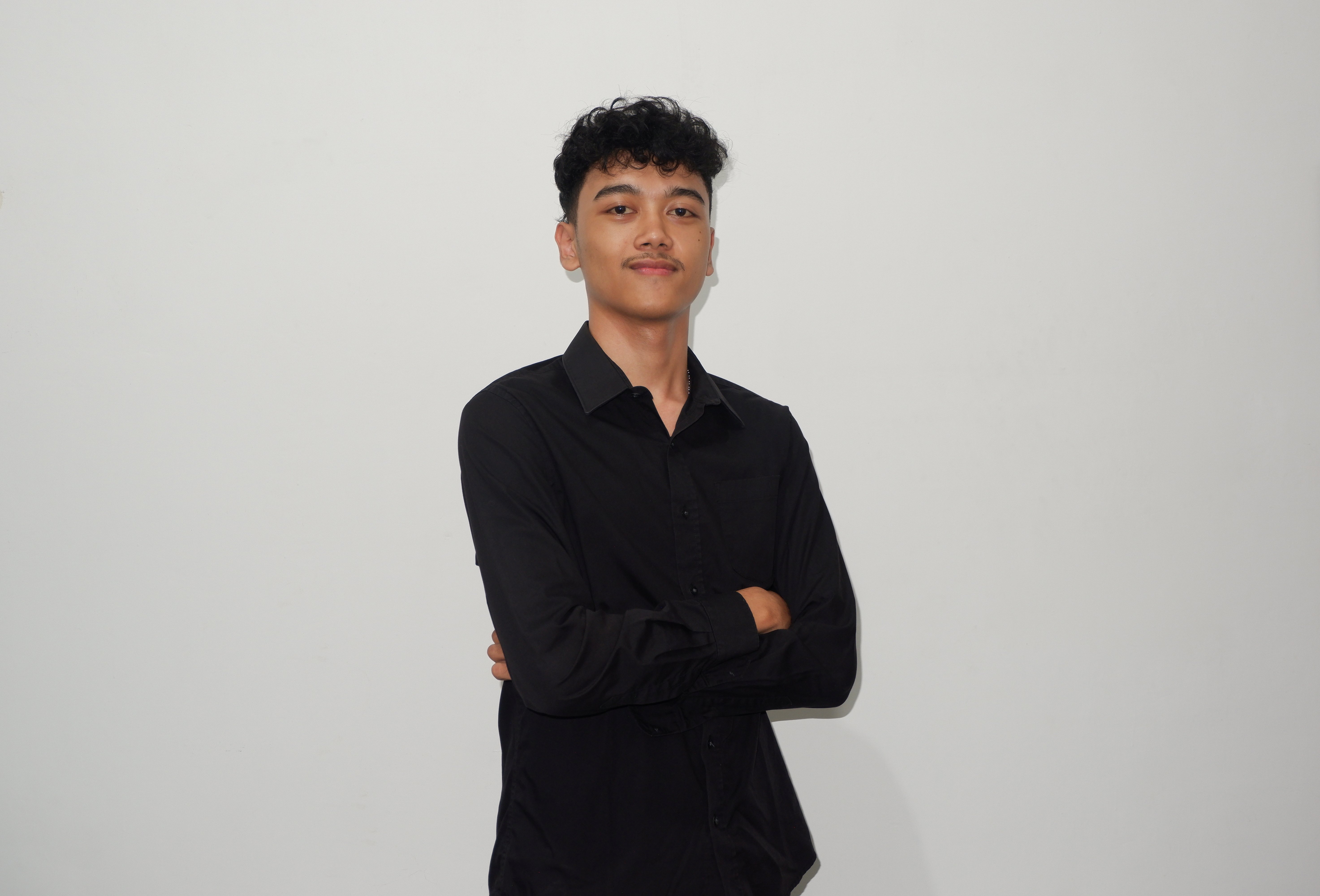 Alzazo Khozetama